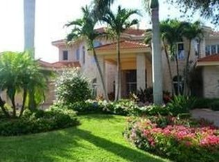 6955 Greentree Dr, Naples, FL 34108