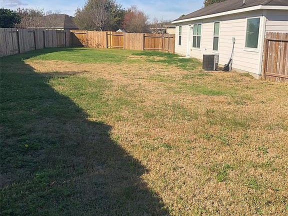 4th image of 6826 Dolan Bluff Ln