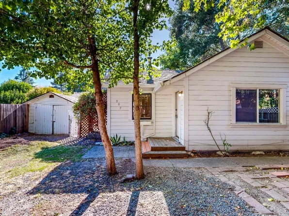 961 Burbank Avenue, Santa Rosa, CA 95407