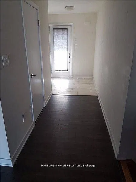 3 bed, $2,850 — Photo 3