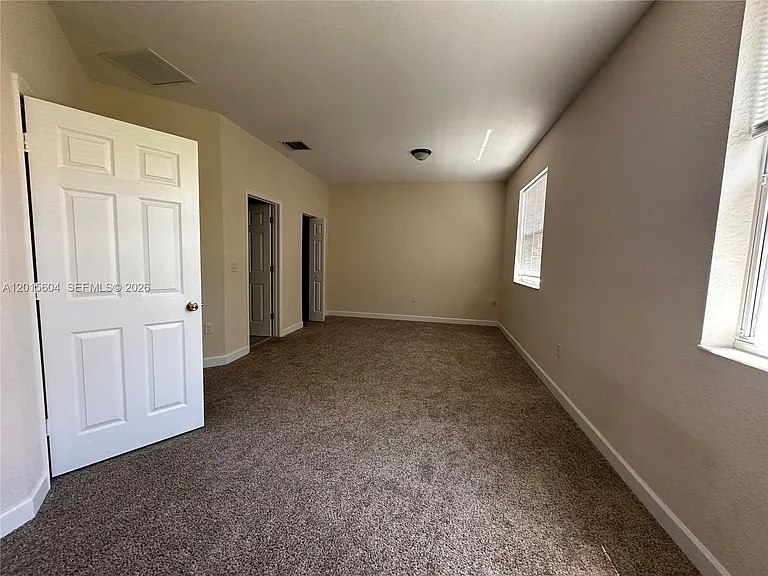 1036 NE 208th St #1036 — Photo 9