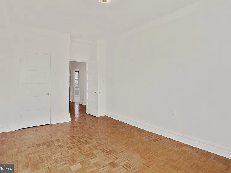 2854 Connecticut Ave NW #30 — Photo 20