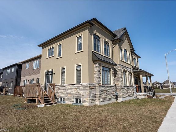 3rd image of 92 Scenic Ridge Gate