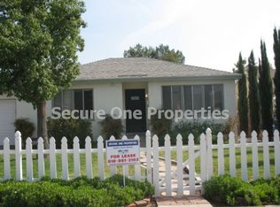 13564 Glamis St, Pacoima, CA 91331