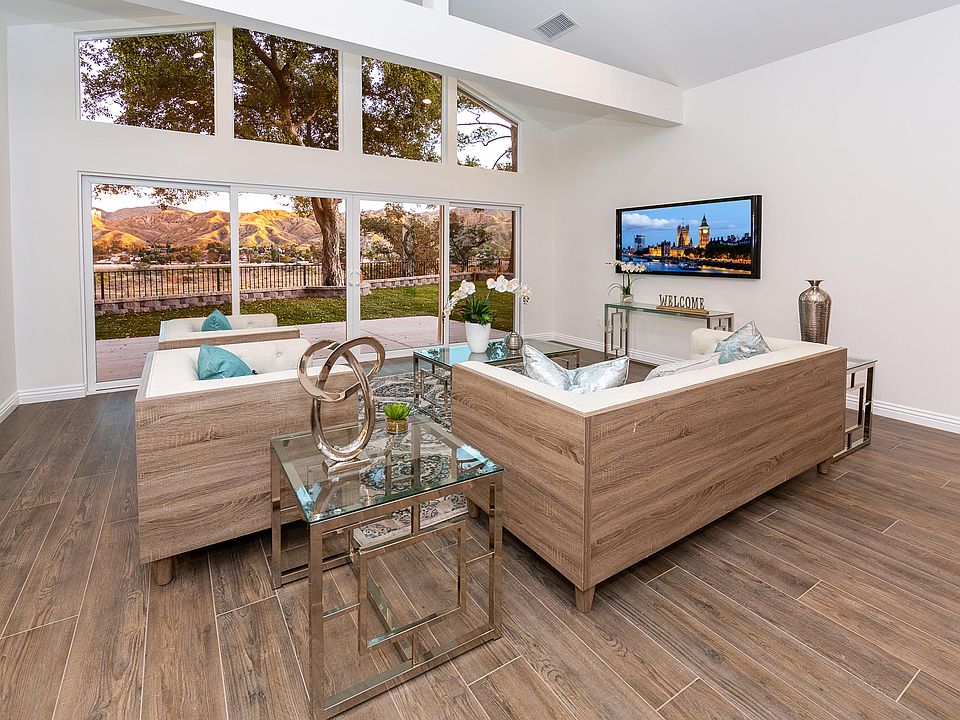 10773 Wheatland Ave, Sunland, CA 91040 | Zillow