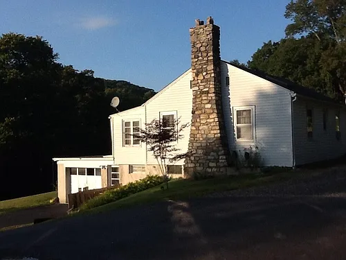 8 Nashua Rd Photo 1