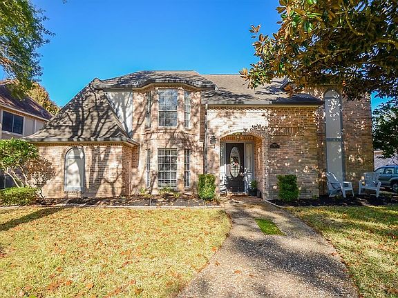 2nd image of 20662 Castle Bend Dr
