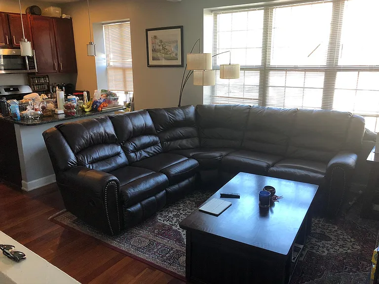 2854 N Kedzie Ave #1 — Photo 1