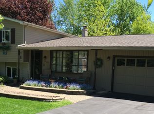 3765 Gulfwood Dr, Commerce Township, MI 48382