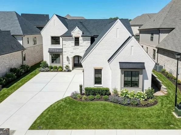 2457 Rock Maple Dr, Braselton, GA 30517