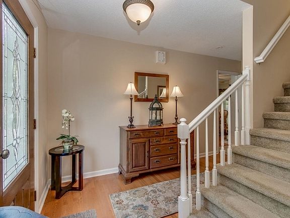 3rd image of 14370 Heather Dr