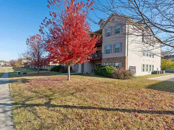 1010 Rachael St APT 303, North Liberty, IA 52317