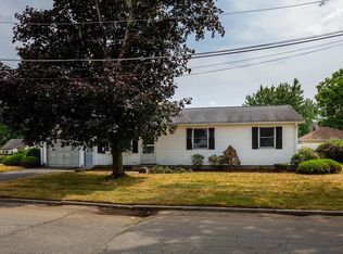 5 Rosella St, Springfield, MA 01118