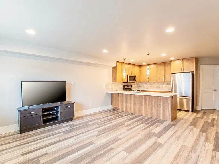 1410 NW 20th St #103 — Photo 10