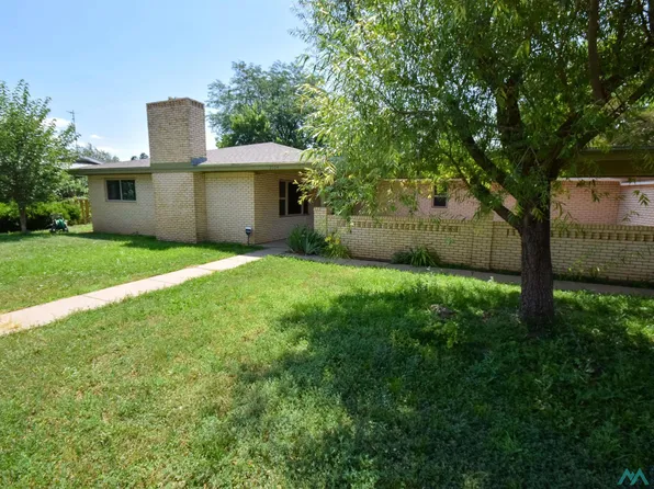 2104 S Avenue H, Portales, NM 88130