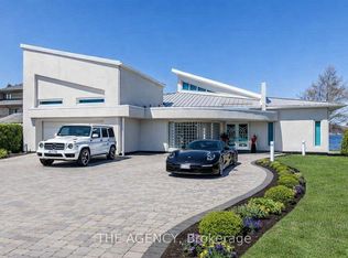 10 Beck Blvd, Penetanguishene, ON L9M 1C3