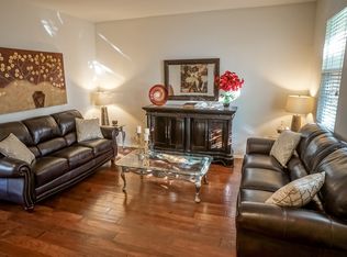 27442 Acacia Dr, Santa Clarita, CA 91354