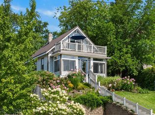 284 Marina Dr, Saint Joseph, MI 49085