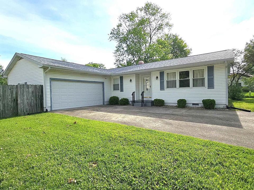 1st image of 3000 W Clifton Ct