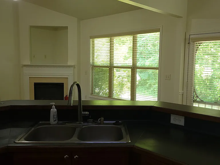 175 Spinner Dr — Photo 15