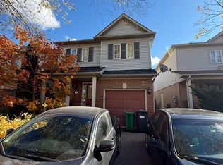 4 Ridgemore Cres, Brampton, ON L7A 2L6
