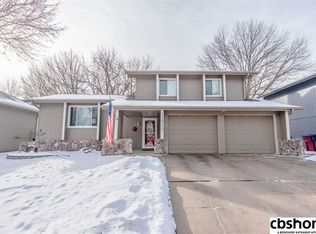 12913 Gertrude St, Omaha, NE 68138