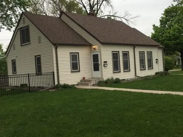 3858 Wooddale Ave, Saint Louis Park, MN 55416