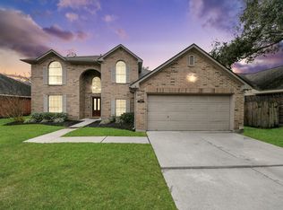 1024 Glenview Dr, Pearland, TX 77581