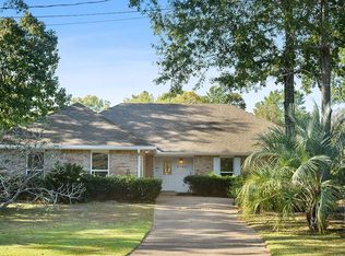 69235 Diamondhead Dr E, Diamondhead, MS 39525