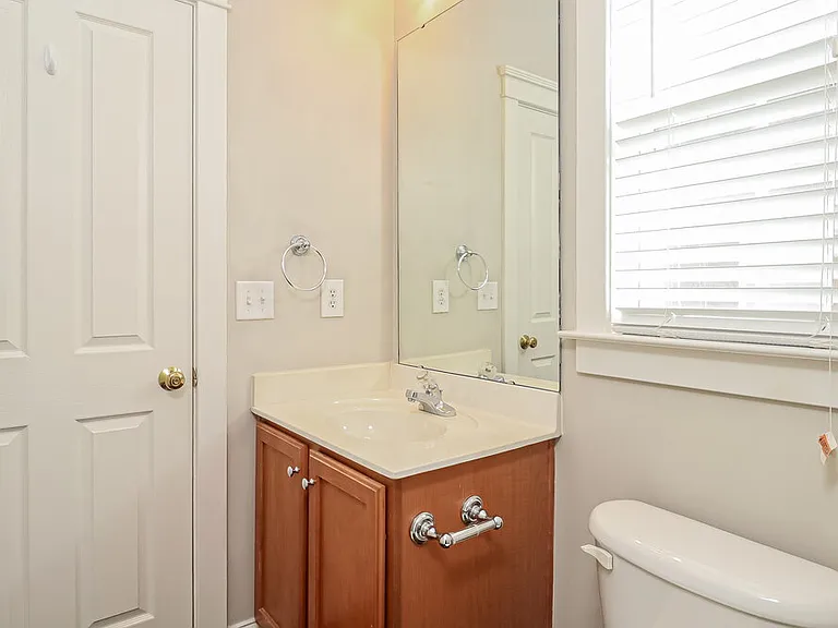 9819 Grier Springs Ln — Photo 16