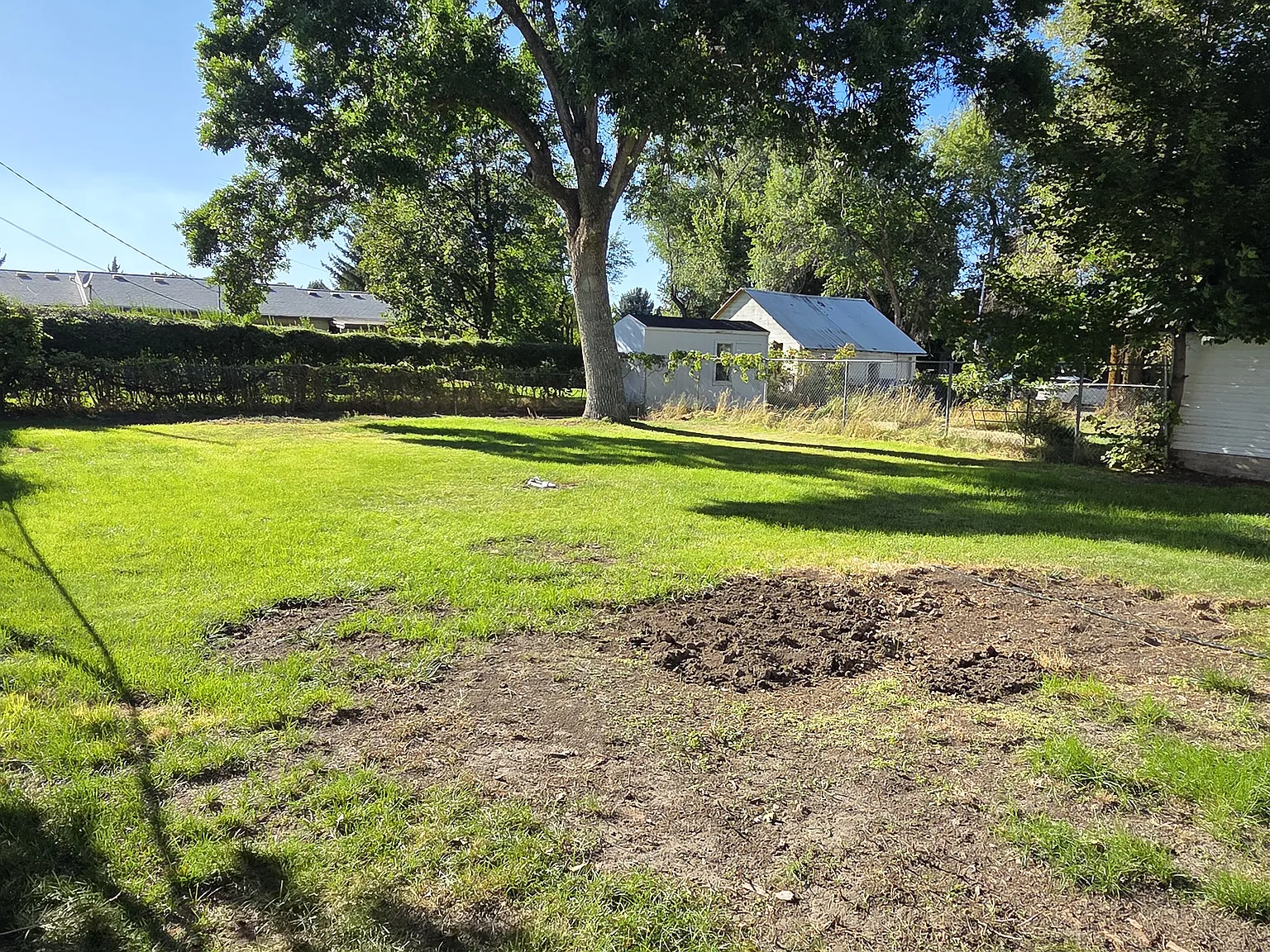 5 bed, 2100 sqft, $1,995 — Photo 2