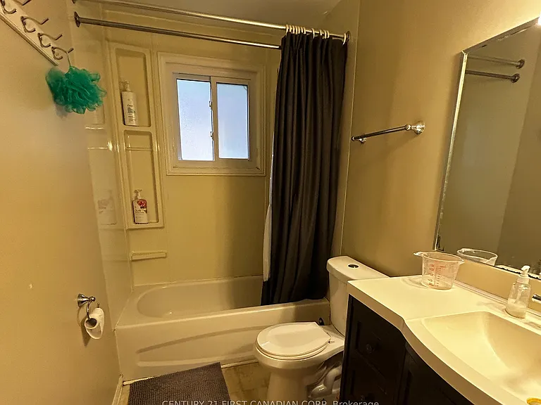 460 Castlegrove Blvd #1 — Photo 10