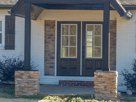 3rd image of 6750 River Rd