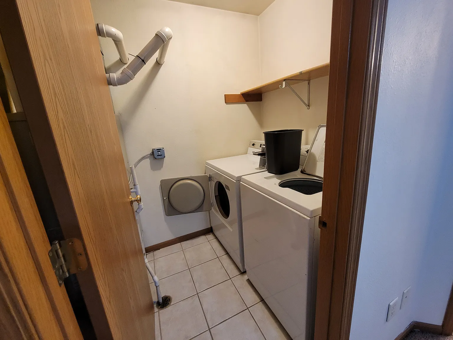 5 bed, 1800 sqft, $1,900 — Photo 4