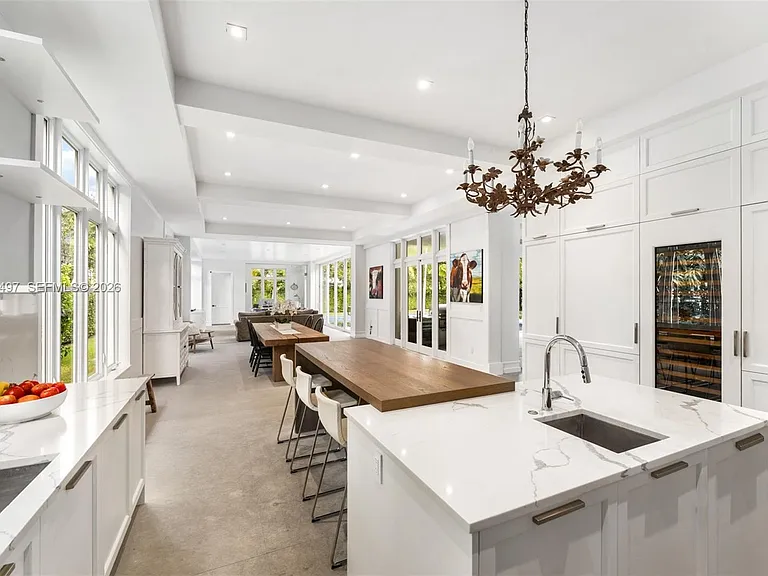 11275 SW 64th Ave — Photo 9