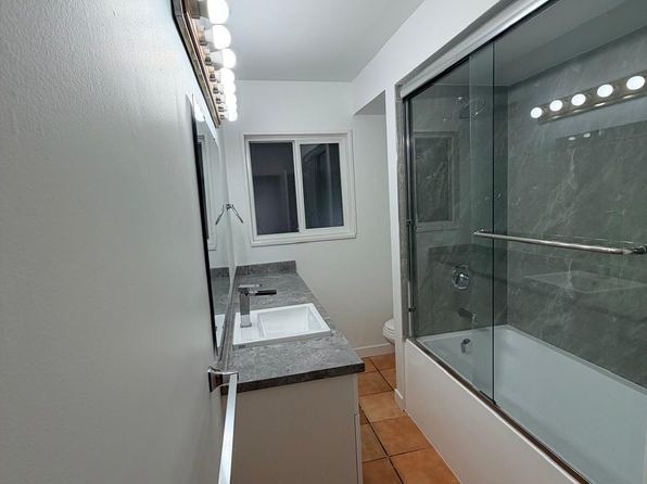 6 bedroom rental in Richmond — photo 14