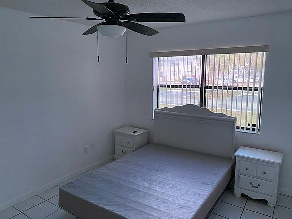 5th image of 27-11-15306 SW 72nd St #2711