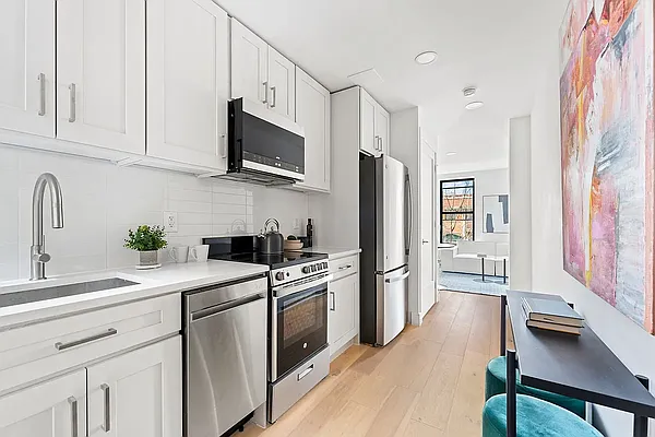 Rented by Compass | media 4