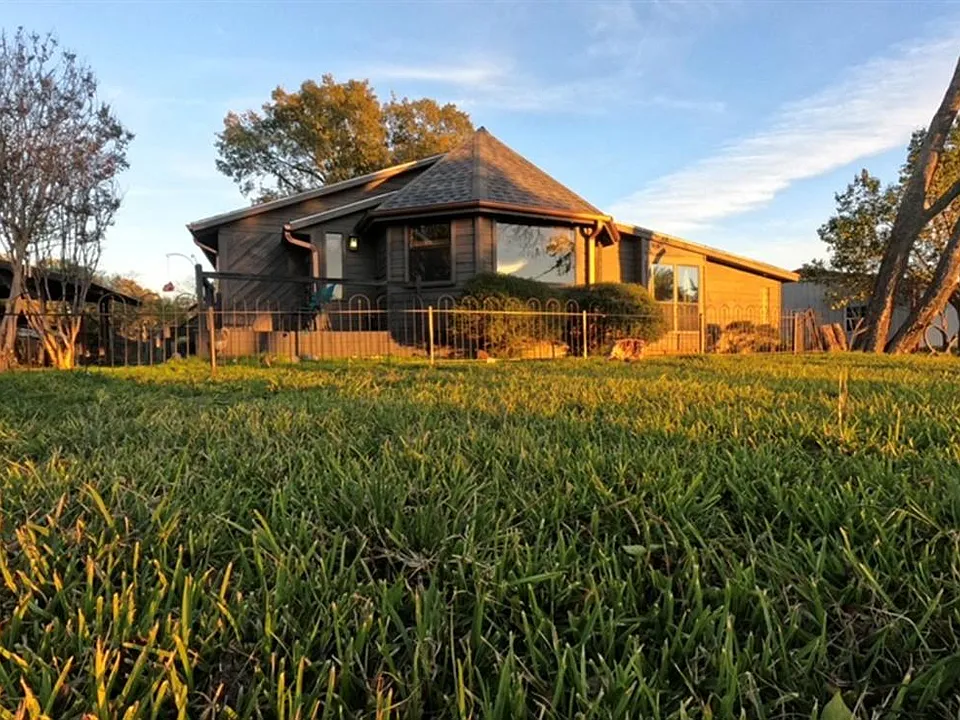 1459 County Road 2116