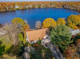 119 Pond View Dr, Barnstable, MA 02630
