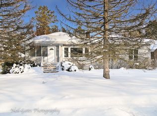 111 Lincoln Ave, Fox River Grove, IL 60021