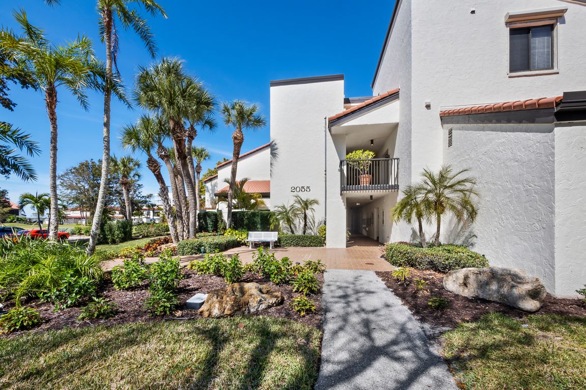 2055 Gulf Of Mexico Dr #G2-102, Longboat Key, FL 34228 | MLS