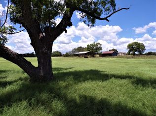 923 County Road 215a, Llano, TX 78643