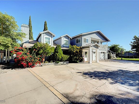 3rd image of 5880 W Oquendo Rd