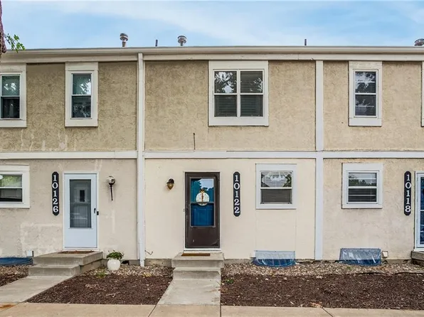 10122 W 96th Ter, Overland Park, KS 66212