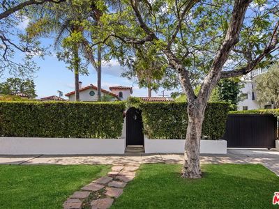 359 N Sweetzer Ave, Los Angeles, CA, 90048