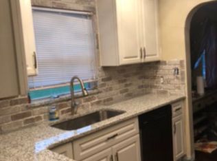 111 E Chesley Ave, Eustis, FL 32726