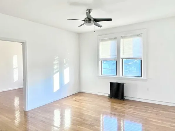 1027 Hoyt Ave APT 9, Ridgefield, NJ 07657
