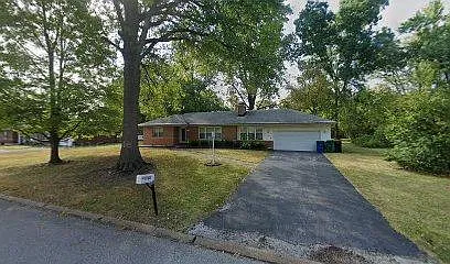 1536 Doris Dr