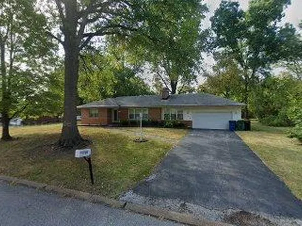 1536 Doris Dr, Saint Louis, MO 63138